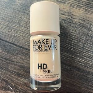 Make Up For Ever HD Skin Longwear Foundation in 1R12